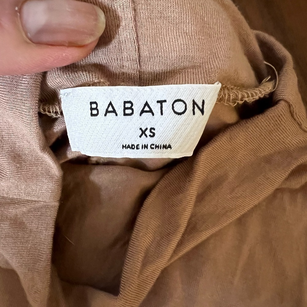 Aritzia Babaton mock neck slim fit top - Picture 2 of 2